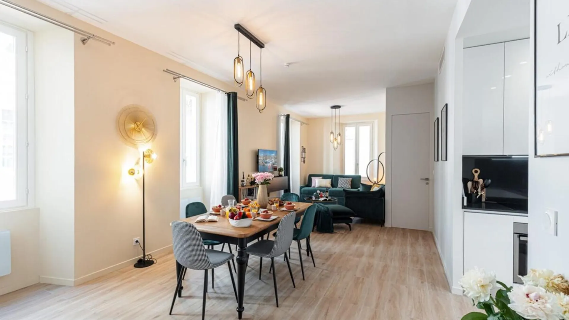 شقة Gesu - 2 Bedroom In Old Town - Gesu Square نيس فرنسا