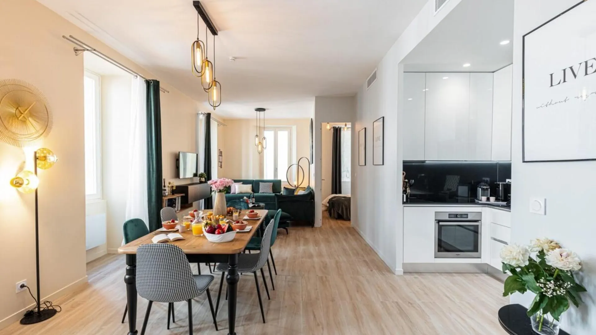 Gesu - 2 Bedroom In Old Town - Gesu Square نيس