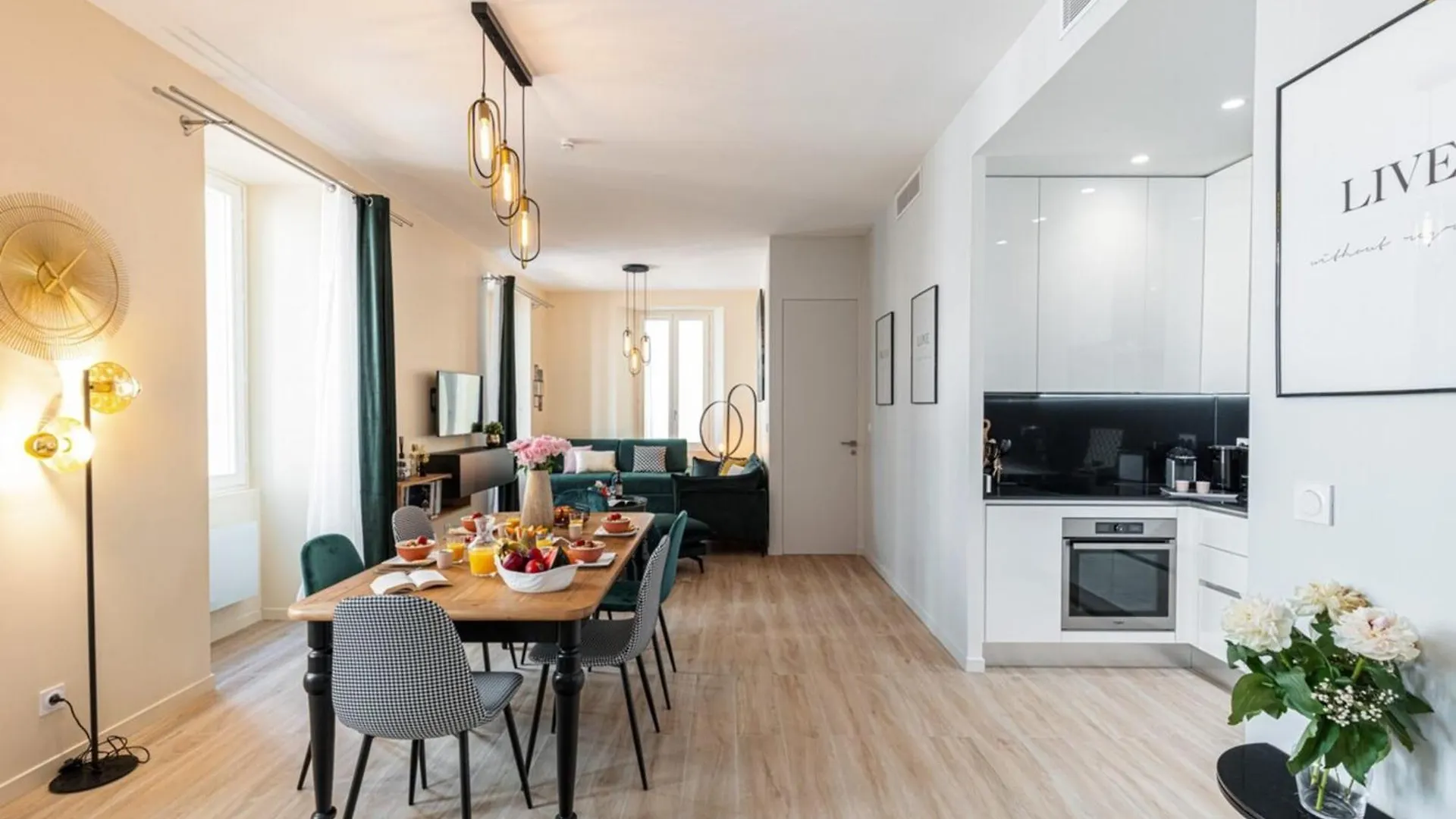 Gesu - 2 Bedroom In Old Town - Gesu Square نيس