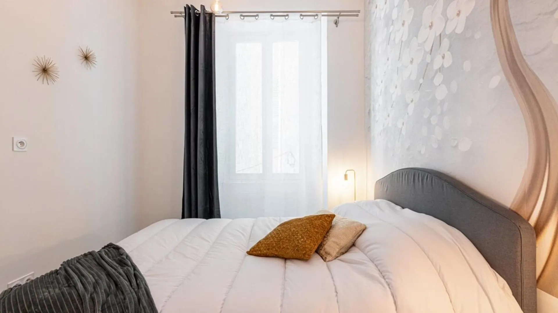 Gesu - 2 Bedroom In Old Town - Gesu Square نيس