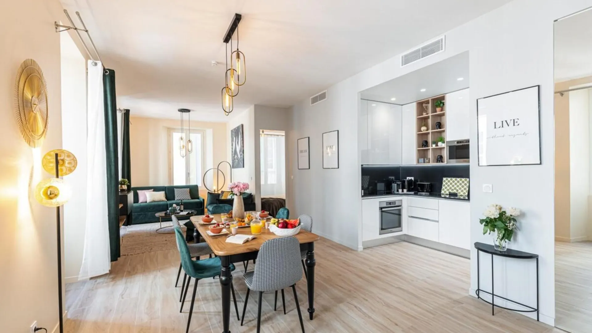 شقة Gesu - 2 Bedroom In Old Town - Gesu Square نيس